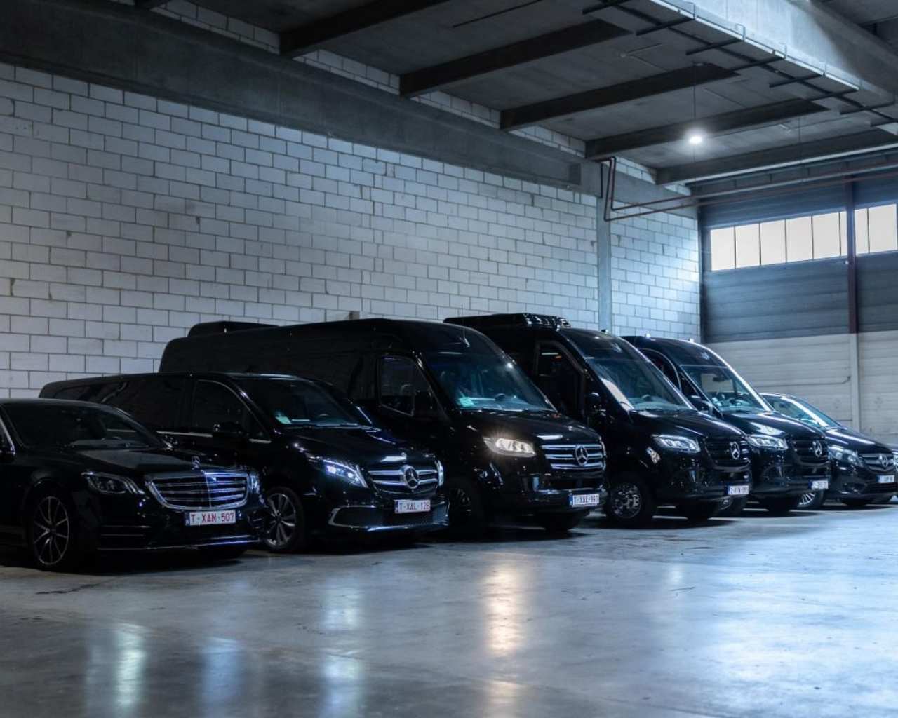 Minibus Rental with Driver in Brussels